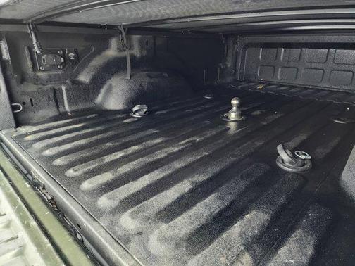 2022 RAM 3500 Big Horn Crew Cab 4x4 8' Box