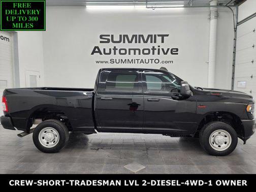 2023 RAM 2500 Tradesman Crew Cab 4x4 6'4' Box