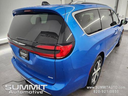 2026 Chrysler Pacifica L