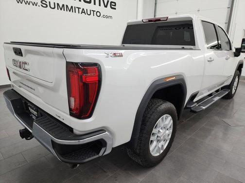 2022 GMC Sierra 3500 SLT