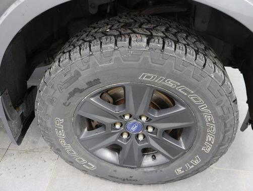 Magnetic Metallic 2015 Ford F-150 XLT