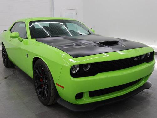 2015 Dodge Challenger SRT Hellcat