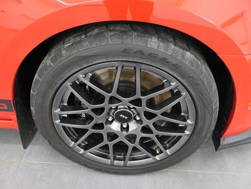 2014 Ford Shelby GT500 Base