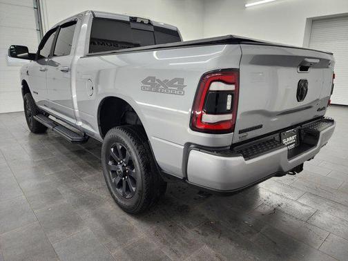 2022 RAM 2500 Big Horn Crew Cab 4x4 6'4' Box