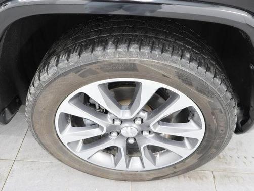 2017 Jeep Grand Cherokee Overland