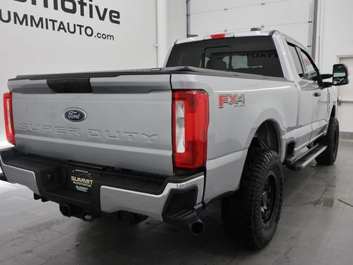 Iconic Silver Metallic 2024 Ford F-250 XLT