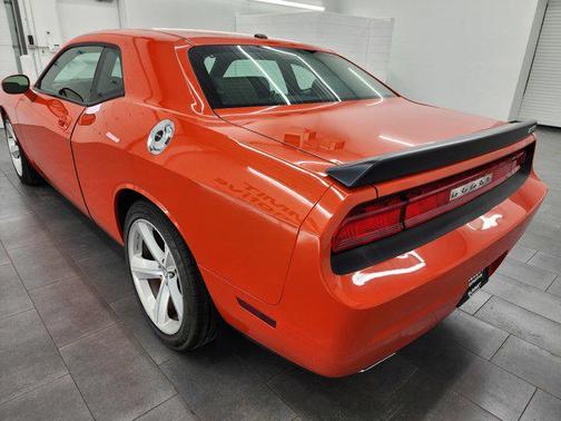 2008 Dodge Challenger SRT8