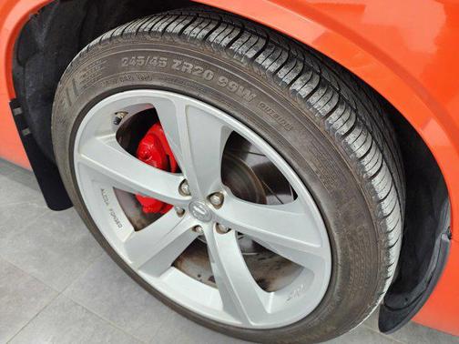 2008 Dodge Challenger SRT8