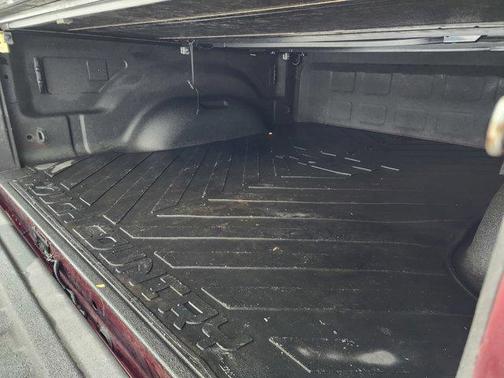 2021 RAM 2500 Big Horn Crew Cab 4x4 6'4' Box