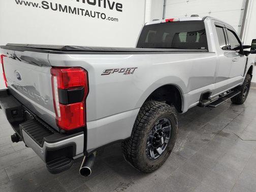 2024 Ford F-350 XLT