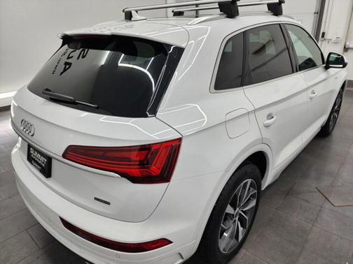 2024 Audi Q5 45 S line Premium Plus
