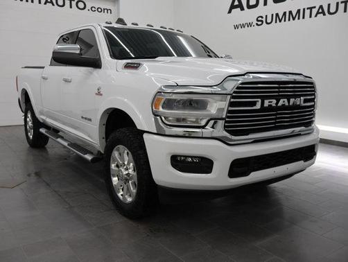 Bright White Clearcoat 2020 RAM 2500 Laramie Crew Cab 4x4 6'4' Box