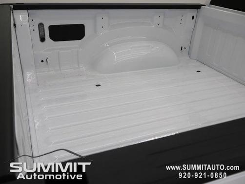 Bright White Clearcoat 2026 RAM 1500 Laramie