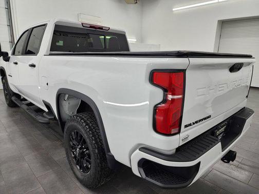 2024 Chevrolet Silverado 2500 LT