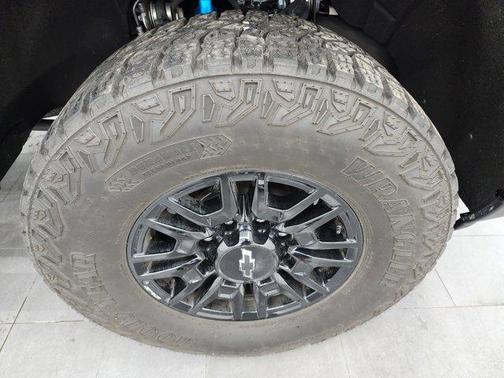 2025 Chevrolet Silverado 2500 4WD Crew Cab Standard Bed ZR2
