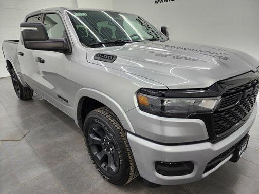 Billet Silver Metallic Clearcoat 2025 RAM 1500 Big Horn/Lone Star