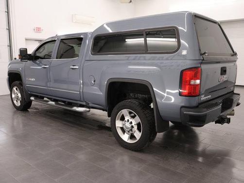 Light Steel Grey Metallic 2016 GMC Sierra 2500 SLT