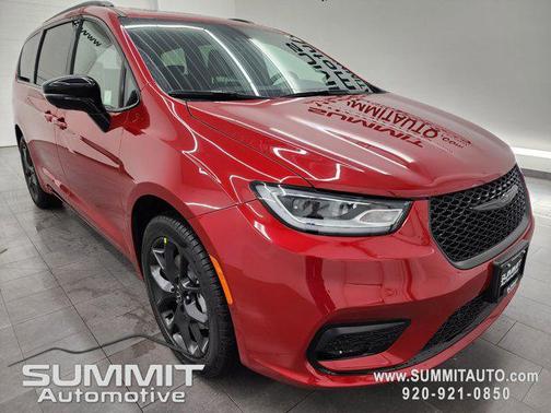 2026 Chrysler Pacifica Limited