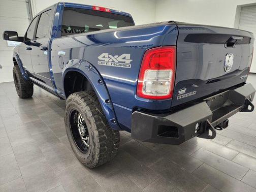 2022 RAM 2500 Big Horn Crew Cab 4x4 6'4' Box