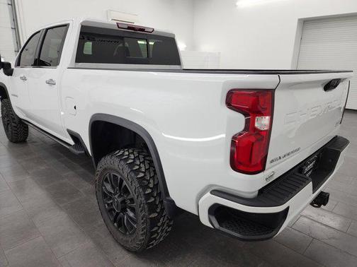 2021 Chevrolet Silverado 2500 High Country