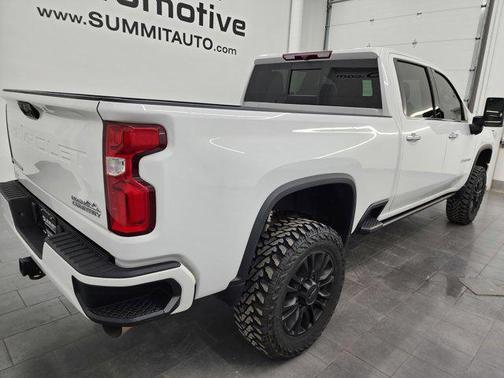 2021 Chevrolet Silverado 2500 High Country