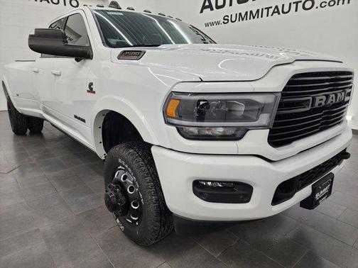 2021 RAM 3500 Laramie Crew Cab 4x4 8' Box