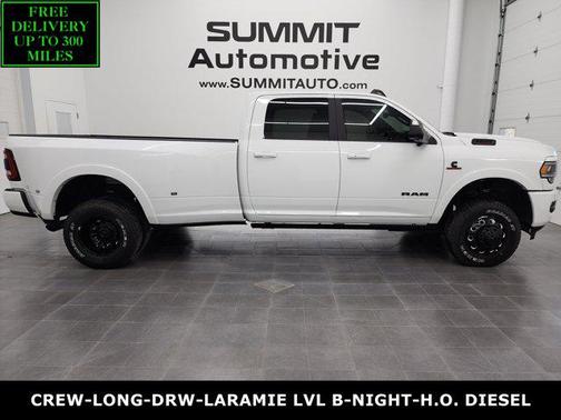 2021 RAM 3500 Laramie Crew Cab 4x4 8' Box