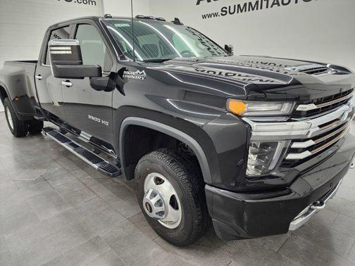 2022 Chevrolet Silverado 3500 High Country