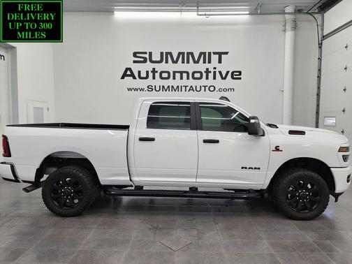 Bright White Clearcoat 2025 RAM 2500 Lone Star Crew Cab 4x4 6'4' Box