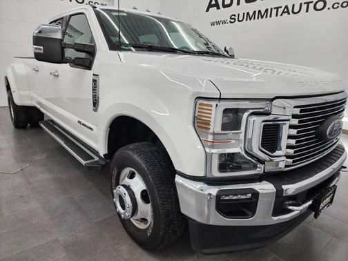 2022 Ford F-350 Lariat