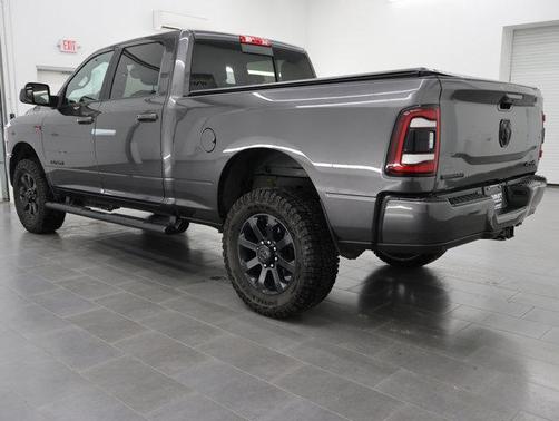 2022 RAM 2500 Big Horn Crew Cab 4x4 6'4' Box