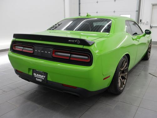 Green Go Clearcoat 2017 Dodge Challenger SRT Hellcat