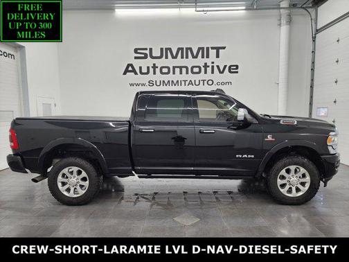 2022 RAM 2500 Laramie Crew Cab 4x4 6'4' Box
