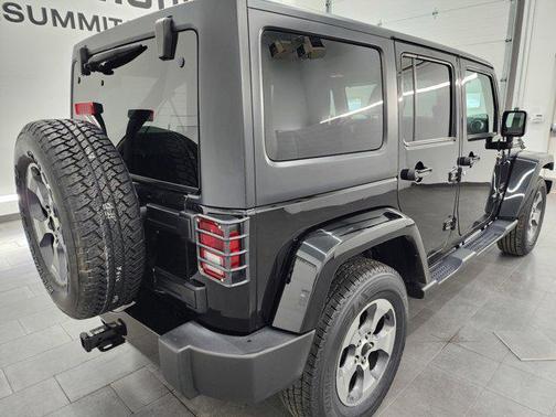 2017 Jeep Wrangler Unlimited Sahara