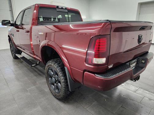 2018 RAM 3500 Laramie Crew Cab 4x4 6'4' Box