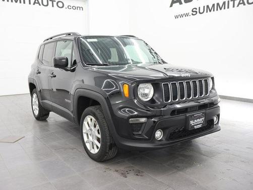 Black Clearcoat 2019 Jeep Renegade Latitude