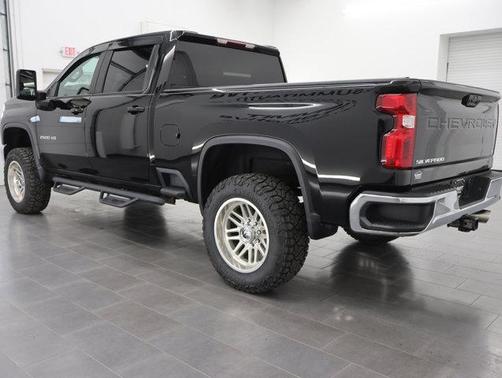 Black 2024 Chevrolet Silverado 2500 LT