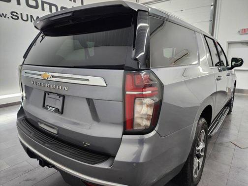 2021 Chevrolet Suburban LT