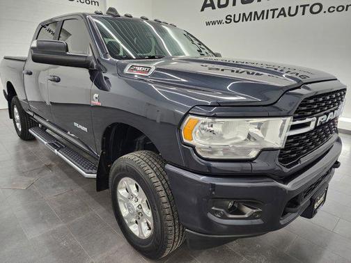 2022 RAM 2500 Big Horn Crew Cab 4x4 6'4' Box