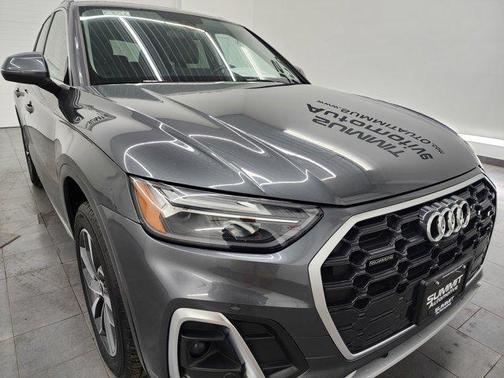 2023 Audi Q5 45 S line Premium Plus