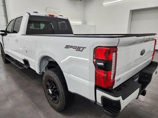 2023 Ford F-250 XLT