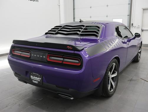 Plum Crazy Pearlcoat 2016 Dodge Challenger R/T
