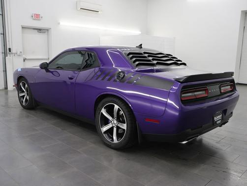 Plum Crazy Pearlcoat 2016 Dodge Challenger R/T