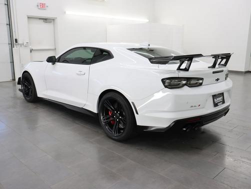 Summit White 2023 Chevrolet Camaro ZL1