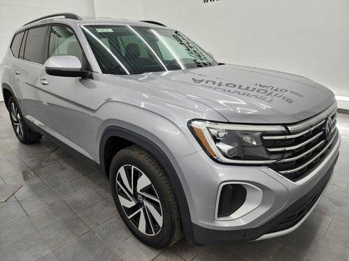 2025 Volkswagen Atlas 2.0T SE w/Technology 4MOTION