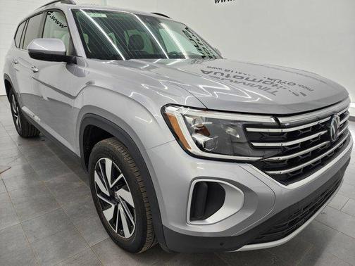 2025 Volkswagen Atlas 2.0T SE w/Technology 4MOTION