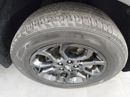 2022 Hyundai SANTA FE SE