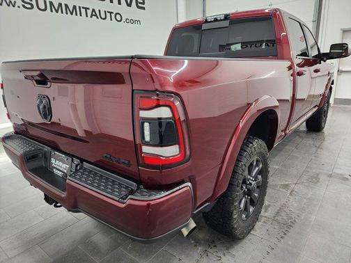 2022 RAM 2500 Laramie Crew Cab 4x4 6'4' Box