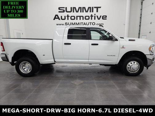 2022 RAM 3500 Big Horn Mega Cab 4x4 6'4' Box