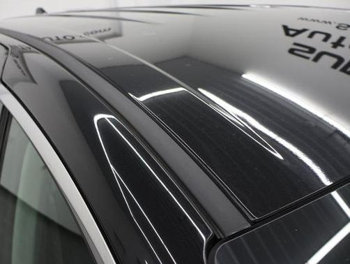 Diamond Black Crystal Pearlcoat 2024 Chrysler Pacifica Touring L